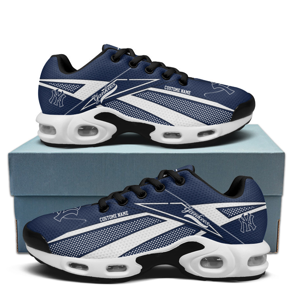 New York Yankees Personalized Name Team Colors Supersonic Line Pattern TN Shoes Air Cushion Sneakers