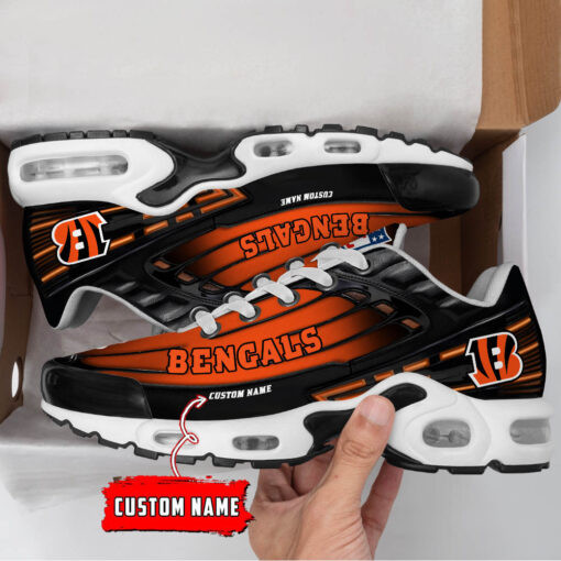 personalized chicago bears black and team color stripes black tn air max shoes air cushion sneakers 3544 rqgdl
