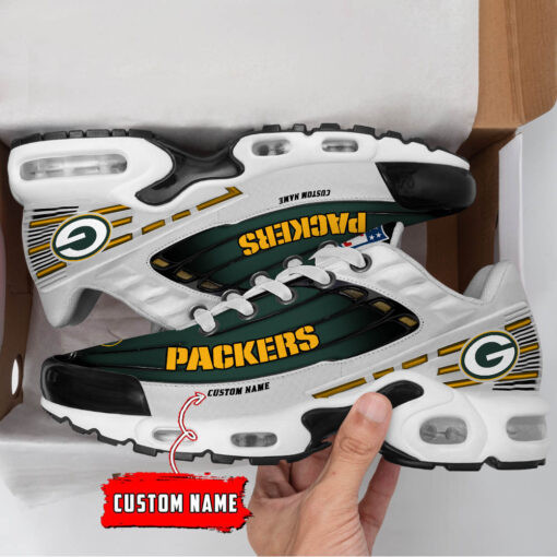 Personalized Green Bay Packers Black And Team Color Stripes White TN Air Max Shoes Air Cushion Sneakers